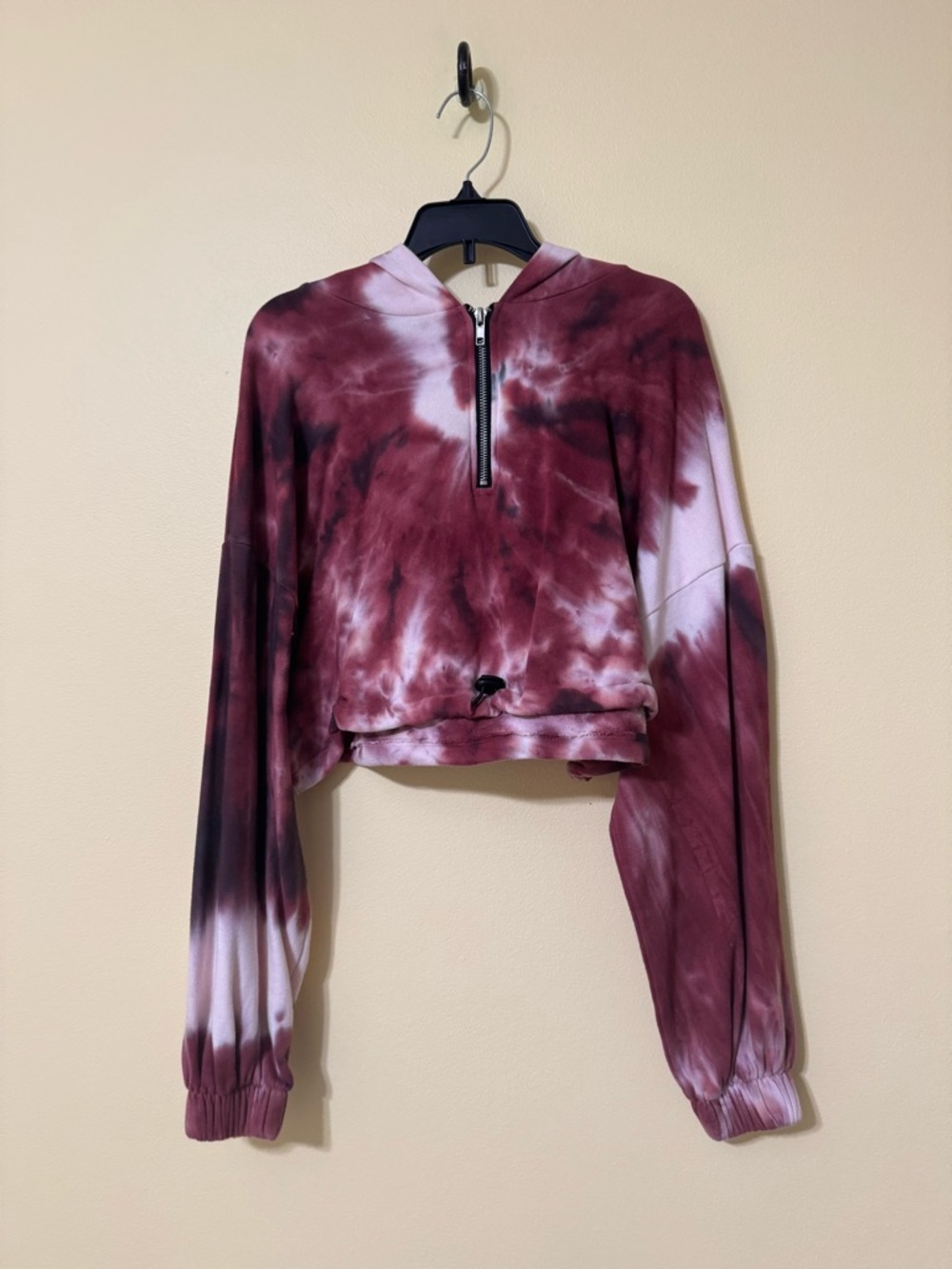 Forever 21 Burgundy and White Tie-Dye Half-Zip Hooded Crop Sweatshirt